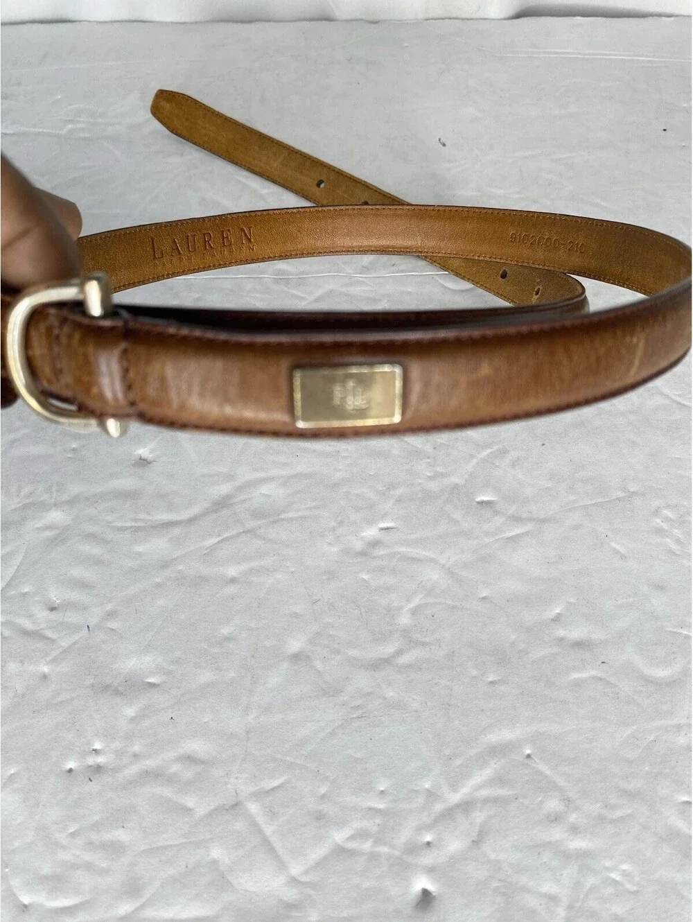 LAUREN Ralph Lauren Leather Belt Featuring A Stirrup-Inspired Design Size XL